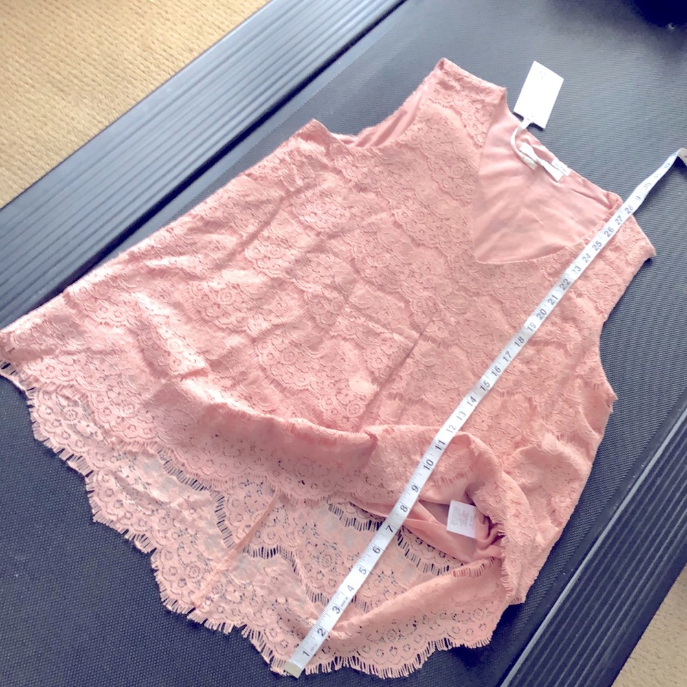 NWT ROSE & OLIVe lace pink top size M